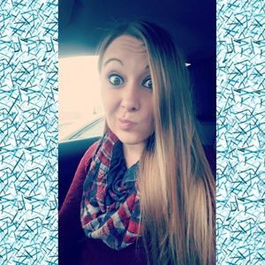 Meet your Posher, Chelsey jean